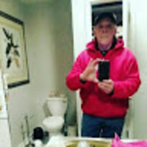 Meet your Posher, Donald - Picture 1 of 1